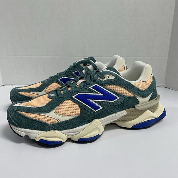 New Balance 9060 New Spruce Peach Blossom U9060GEC Size 11 Men Workout Gym Shoe - Picture 1 of 7
